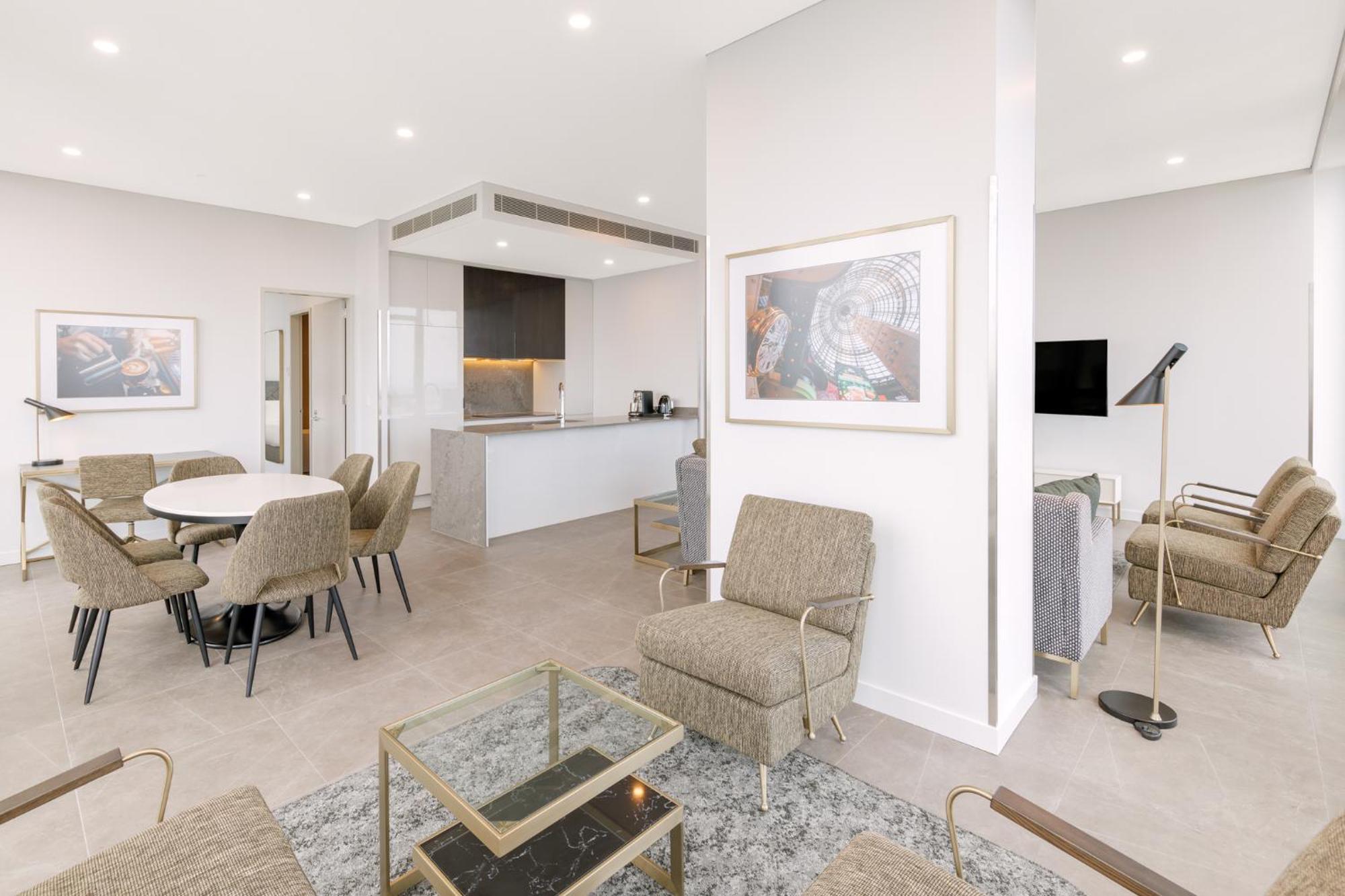Meriton Suites Melbourne Ngoại thất bức ảnh Interior of a typical apartment