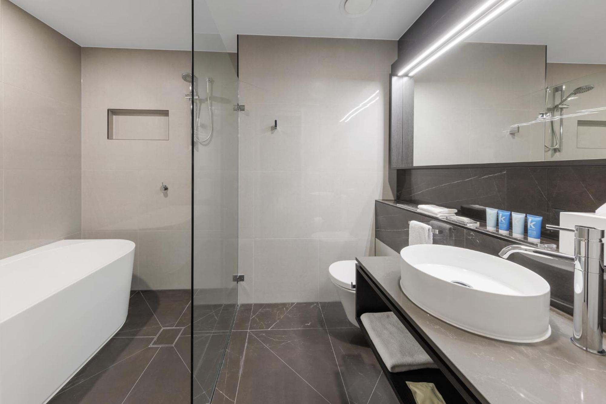 Meriton Suites Melbourne Ngoại thất bức ảnh Bathroom
