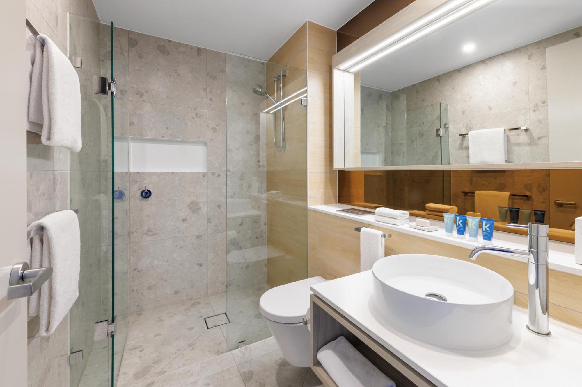 Meriton Suites Melbourne Ngoại thất bức ảnh Bathroom